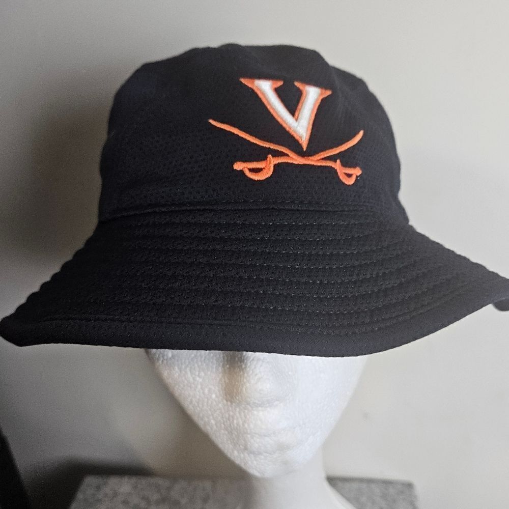 New Era UVA Virginia Cavaliers Navy Game Day Bucket Hat Embroidered One Size